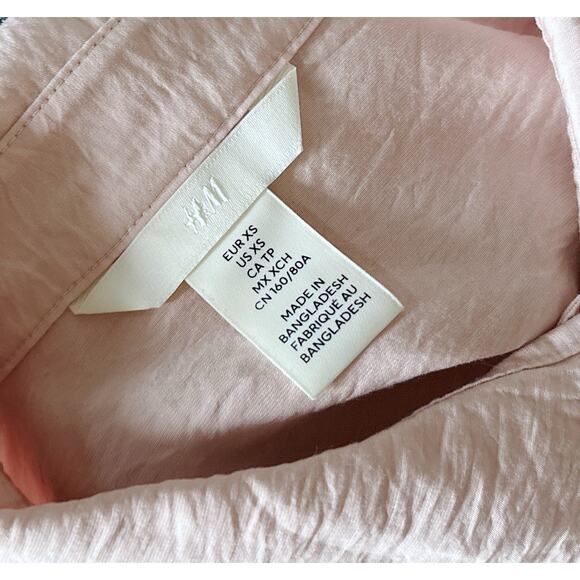 H&M Womens Size XS Pink Long Sleeve Viscose Blend Button Front Collared Shirt - Picture 7 of 7